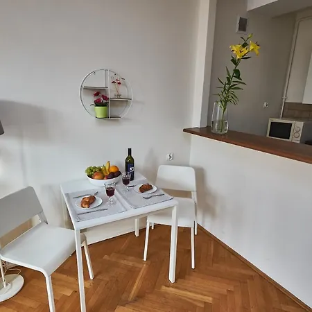 Apartment House Marszalkowska Iii